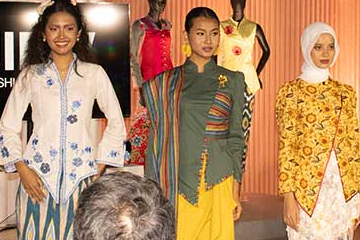 Jakarta Fashion Hub presents UIFW Trunk Show: Pigmenta Nusantara by Merona x Bartier